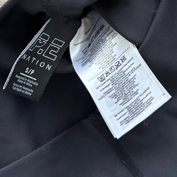 P.E. NATION FREE PLAY LEGGING•BLACK•SIZE S - Picture 7 of 11